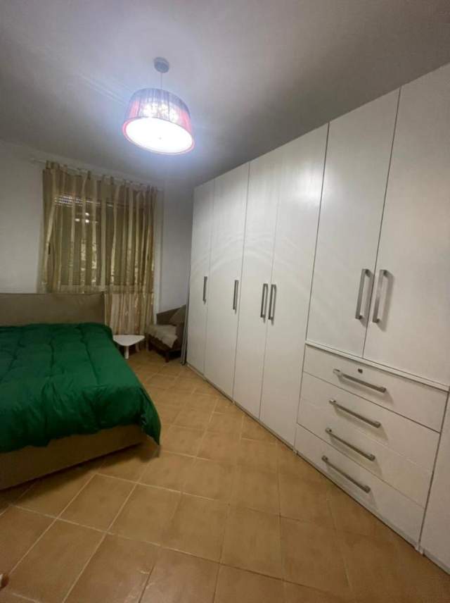 Tirane, shes apartament 3+1+BLK Kati 8, 108 m² 98.000 Euro (Ne Astir mbrapa vila L)