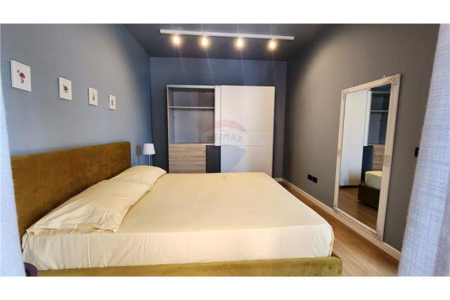Tirane, jepet me qera apartament 1+1+BLK Kati 4, 60 m² 550 Euro (Kompleksi Delijorgji)