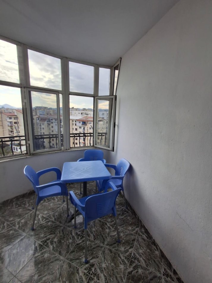 Tirane, jap me qera apartament 2+1+Ballkon Kati 7, 87 m² (Don Bosko)