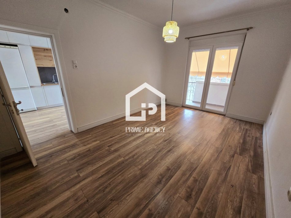 JEPET ME QERA: APARTAMENT 2+1 / Rruga Kavajës/ Përballë Bllokut të Ambasadave