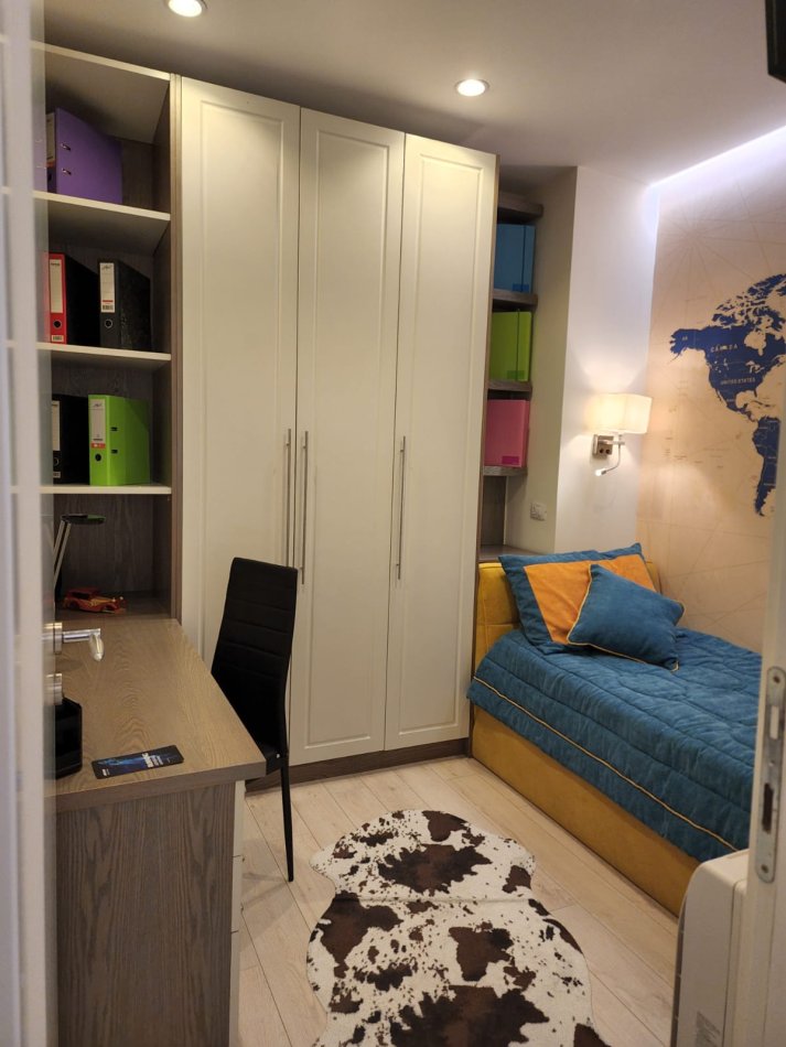 Tirane, jepet me qera apartament 2+1 Kati 19, 115 m² 1.600 € (Ambasador 3)