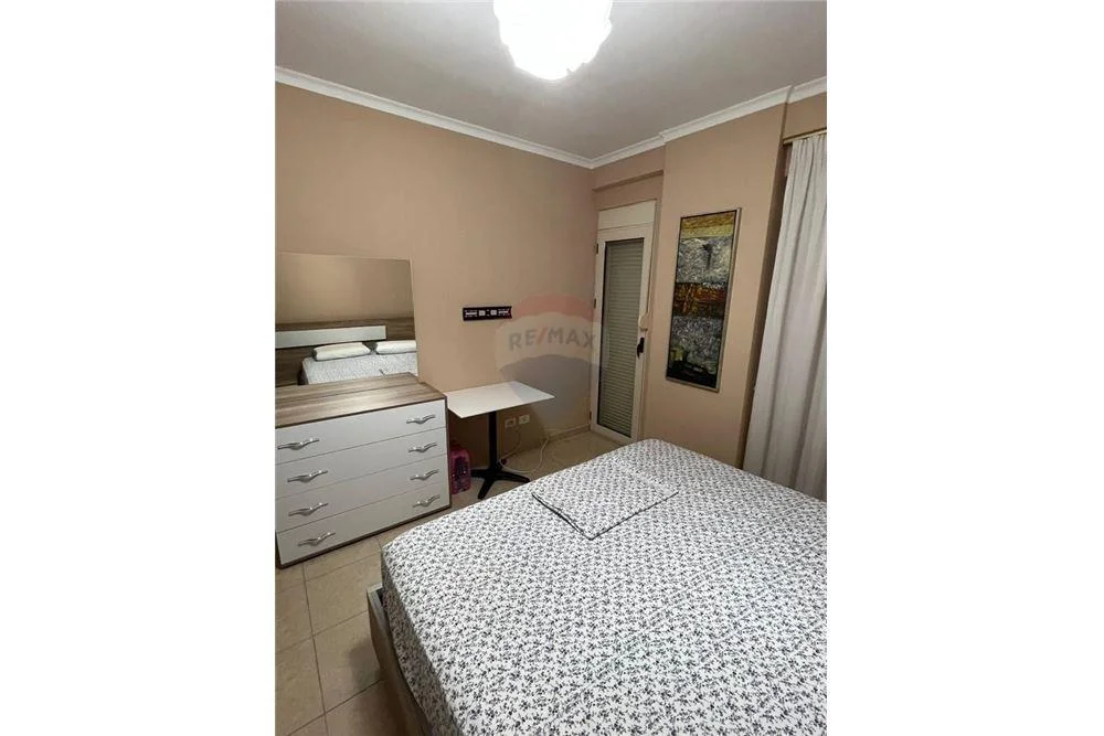 Shitet apartament 2+1 te Plepat ne Durres, 75,000€