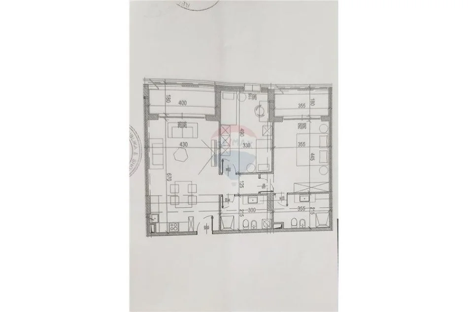 Apartament 2+1 per shitje tek River Side !