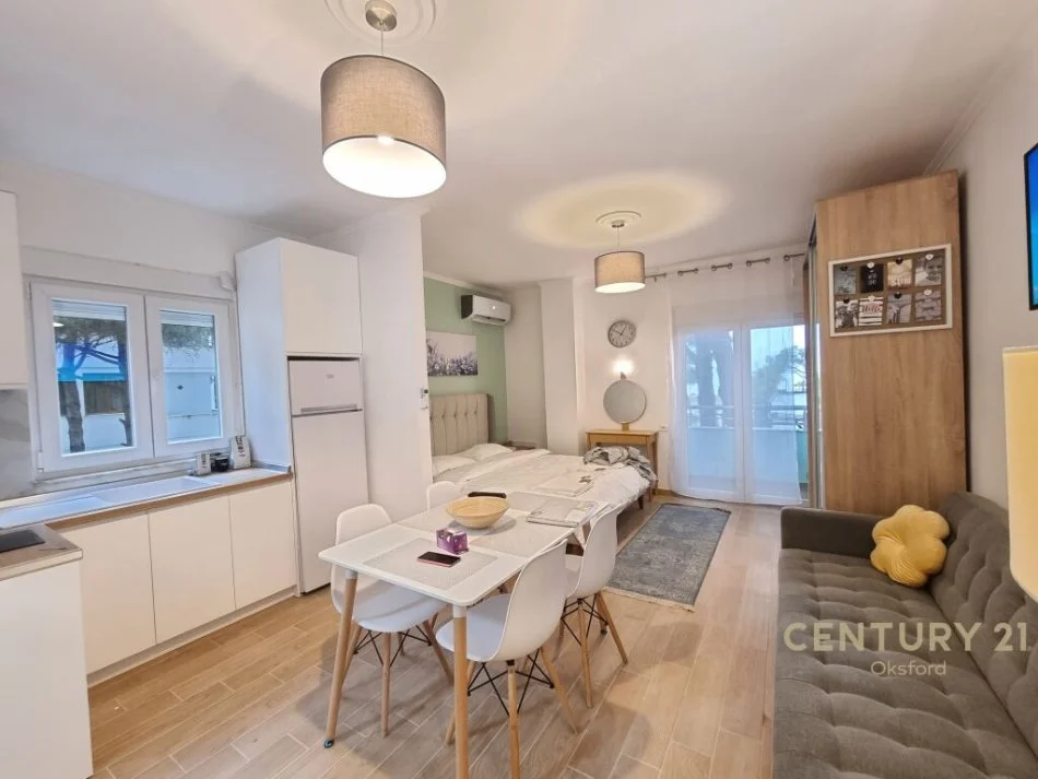 SHITET EKSKLUZIVE STUDIO ME PAMJE BALLORE NE DET, GOLEM