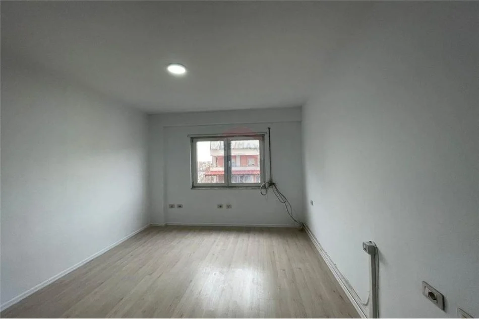 Tirane, shitet apartament 3+1 Kati 6, 143 m² 235,000 € (Don Bosko - Gener II)