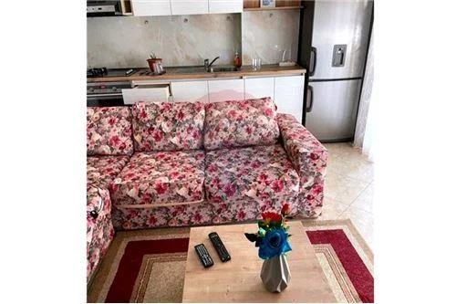 Tirane, jepet me qera apartament 2+1 Kati 7, 88 m² 450 € (Don Bosko)