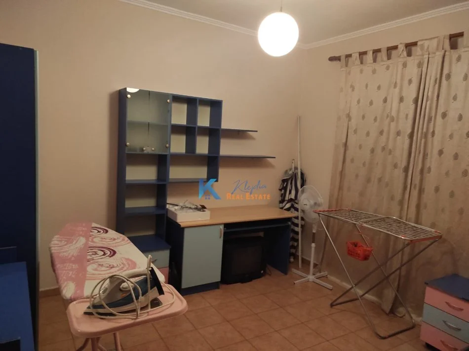 Tirane, jepet me qera apartament 2+1 Kati 3, 100 m² (Rruga e Kavajes, te rruga Mujo Ulqinaku)