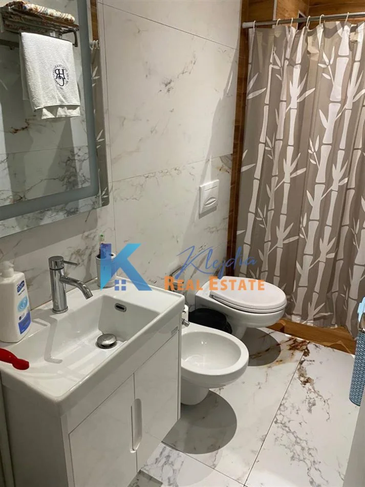 Tirane, jepet me qera apartament 2+1 Kati 2, 79 m² 600 € (2+1 per qira te Selvia, afer Kompleksit Halili)