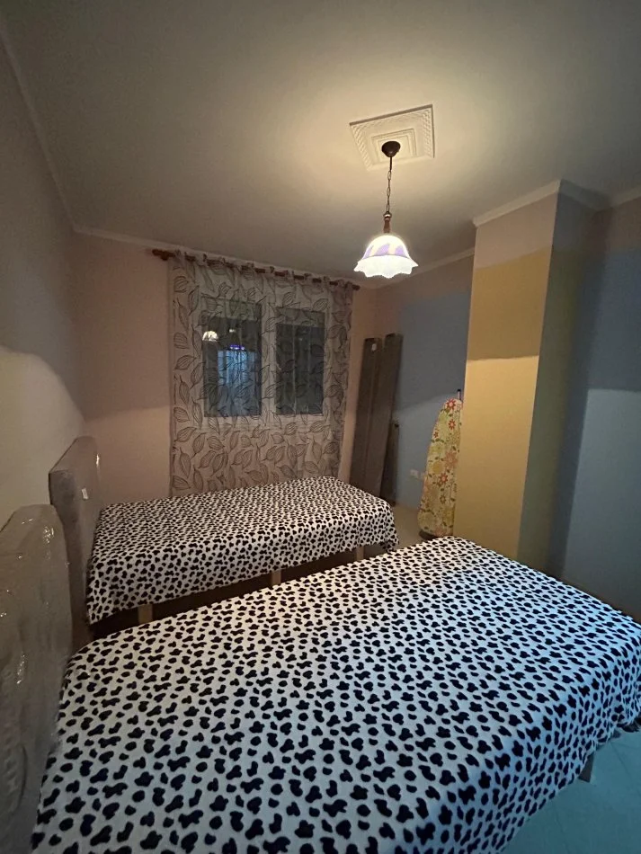 Tirane, shitet apartament 2+1 Kati 3, 95 m² 128.000 € (FRESK)