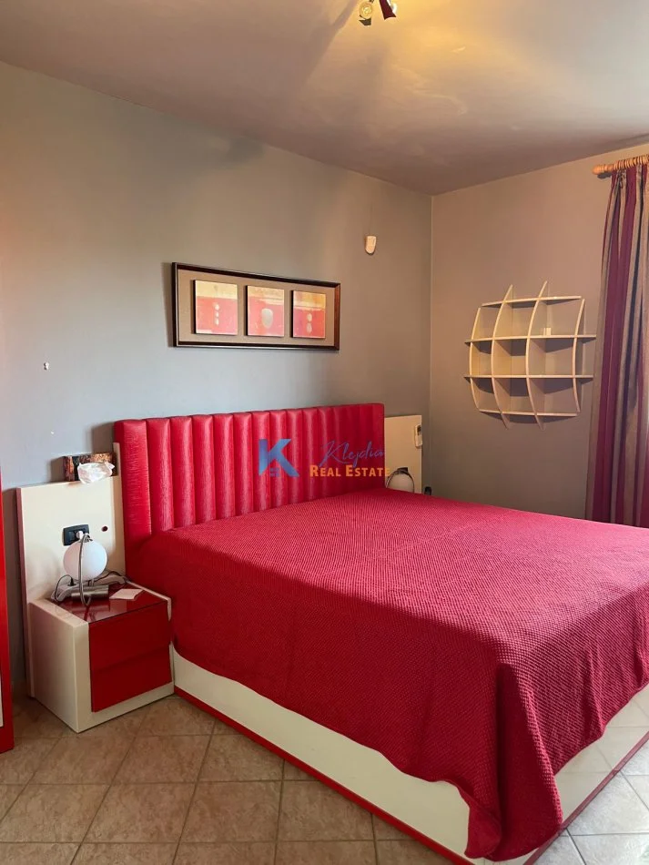 Tirane, jap me qera apartament 2+1+Aneks+Ballkon Kati 6, 125 m² 800 € (Bulevardi Zogu I)