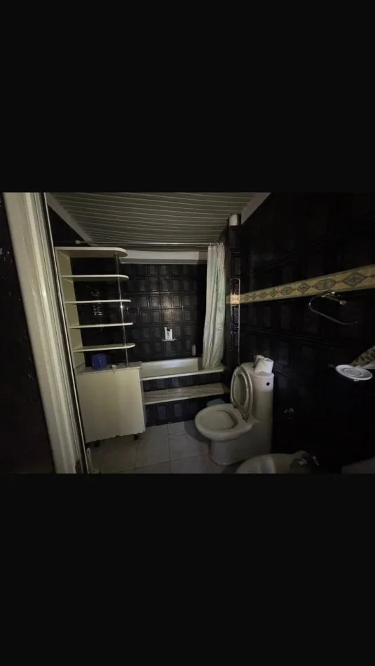 Tirane, jepet me qera apartament 3+1 Kati 2, 110 m² 600 € (Oxhaku)