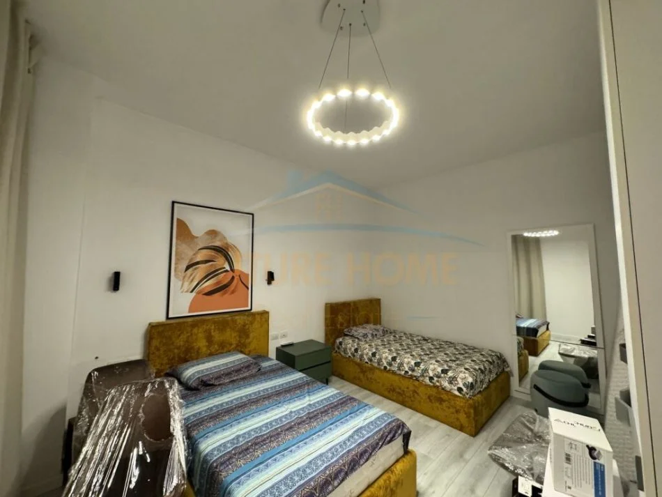 Tirane, shitet apartament duplex 2 Katshe Kati 2, 317 m² 1.000.000 € (GREEN COAST)