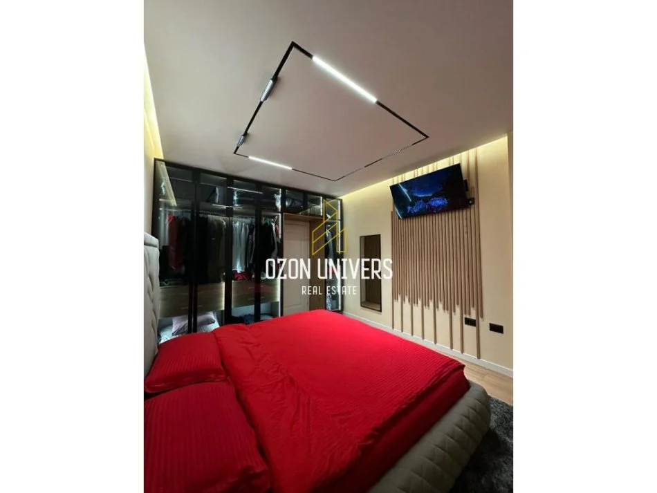 Tirane, jepet me qera apartament 1+1+Ballkon Kati 7, 79 m² 850 € (Kompleksi Kika 1, Komuna e Parisit)