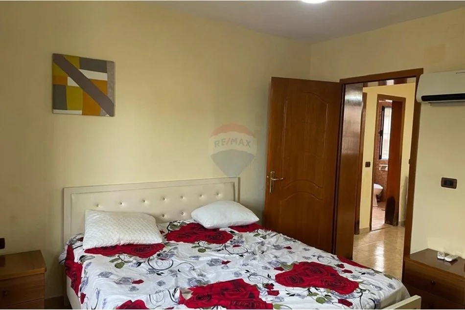 Tirane, jepet me qera apartament 1+1 Kati 5, 67 m² 350 € (Shkolla Baletit)