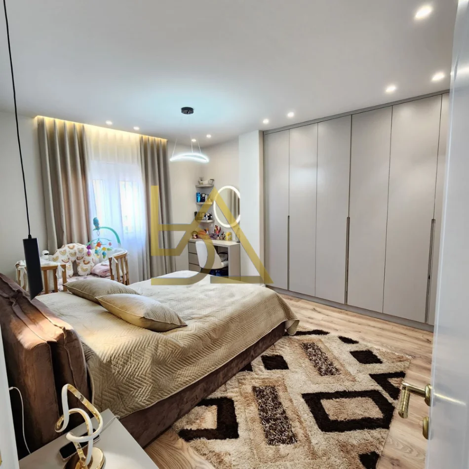 Durres, shitet apartament 2+1+Aneks+Ballkon Kati 6, 66 m² 148.000 € (plazh iliria)