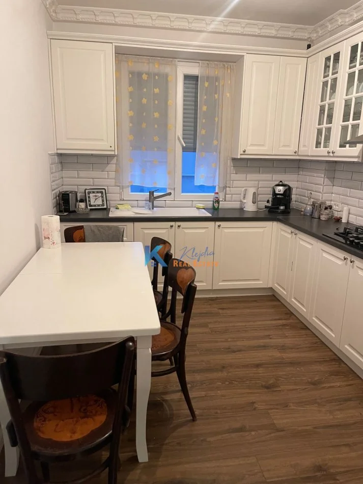 Tirane, jap me qera apartament 2+1+Aneks Kati 2, 110 m² 650 € (Selite, afer Universitetit Marin Barleti)