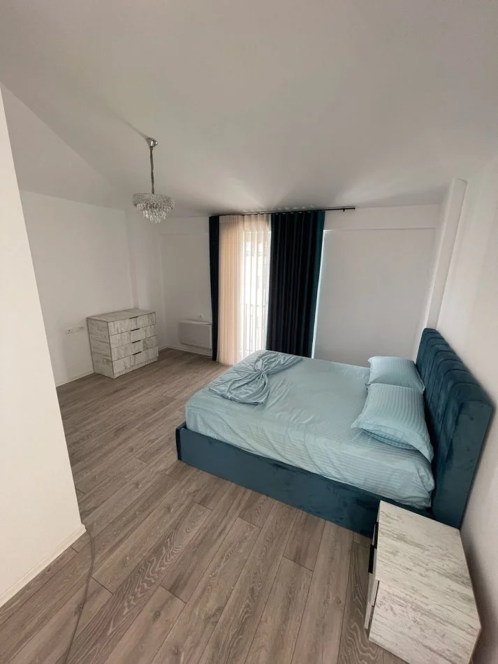 Tirane, jepet me qera Vile 3 Katshe Kati 0, 170 m² 2.500 € (Rezidenca Vila Lule)