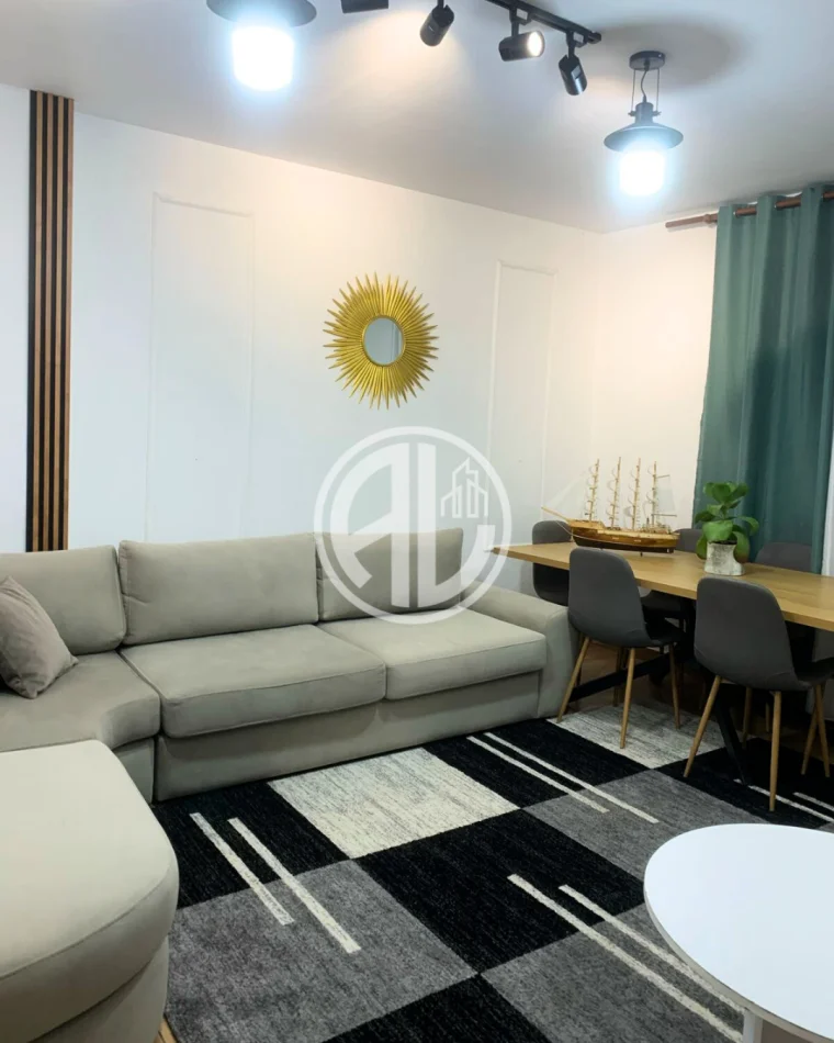 Durres, shitet 1+1 Kati 1,