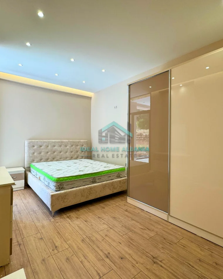 Vlore, shitet apartament 1+1 Kati 4, 60 m² 145.000 € (Uje i Ftohte me pamje fantastike nga deti)