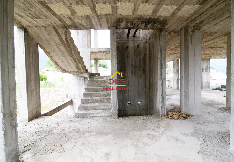 Himare, shitet shtepi 2 Katshe , 163 m² 400.000 € (Himare)