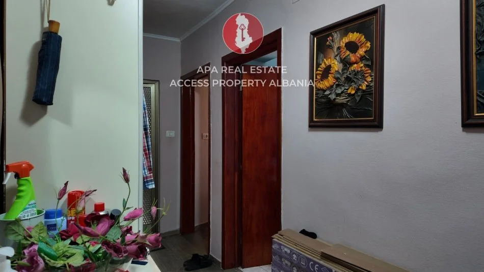 Tirane, jepet me qera apartament 2+1 Kati 0, 86 m² (Bulevardi “Zogu i Parë” pranë “Ministria e Drejtësisë”)