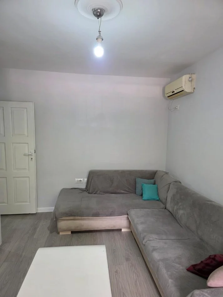 Tirane, shitet apartament 1+1 Kati 1, 64 m² 119.000 € (21 Dhjetori)