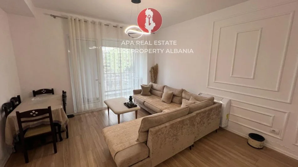 Tirane, jepet me qera apartament 2+1+Aneks+Ballkon , 650 € (Jordan Misja)
