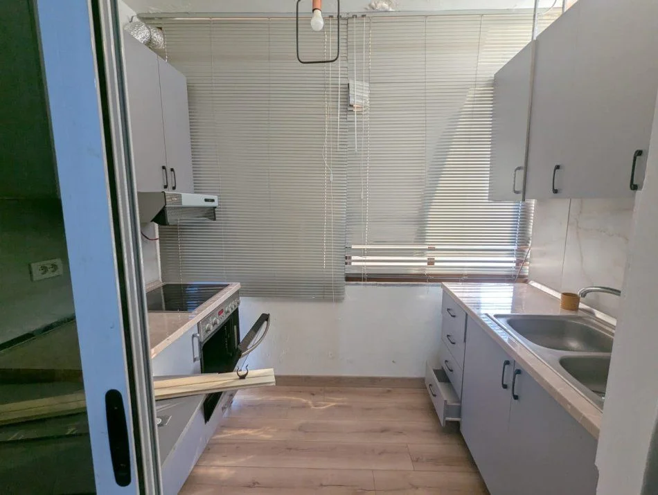 Tirane, jepet me qera apartament 2+1 Kati 7, 73 m² 500 € (Don Bosko)