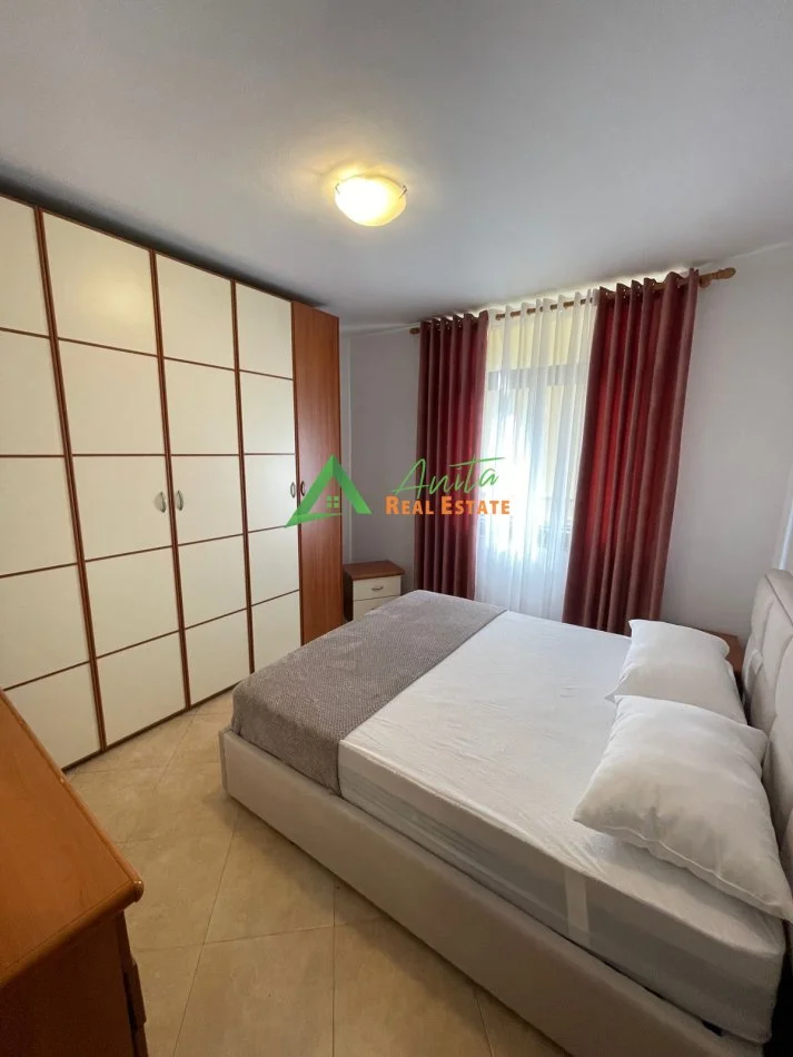 Tirane, jap me qera apartament 2+1 Kati 8, 78 m² 70 000 Leke (Qender, pas Piaces)