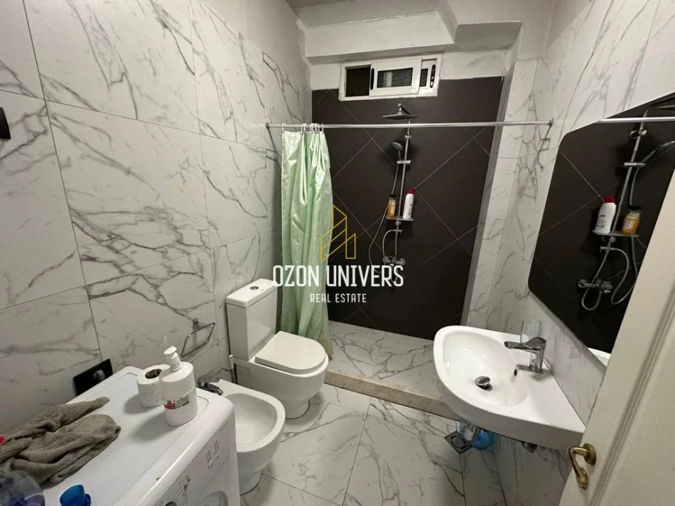 Tirane, jepet me qera apartament 3+1 Kati 6, 100 m² 700 € (Rruga Haxhi Hysen Dalliu)