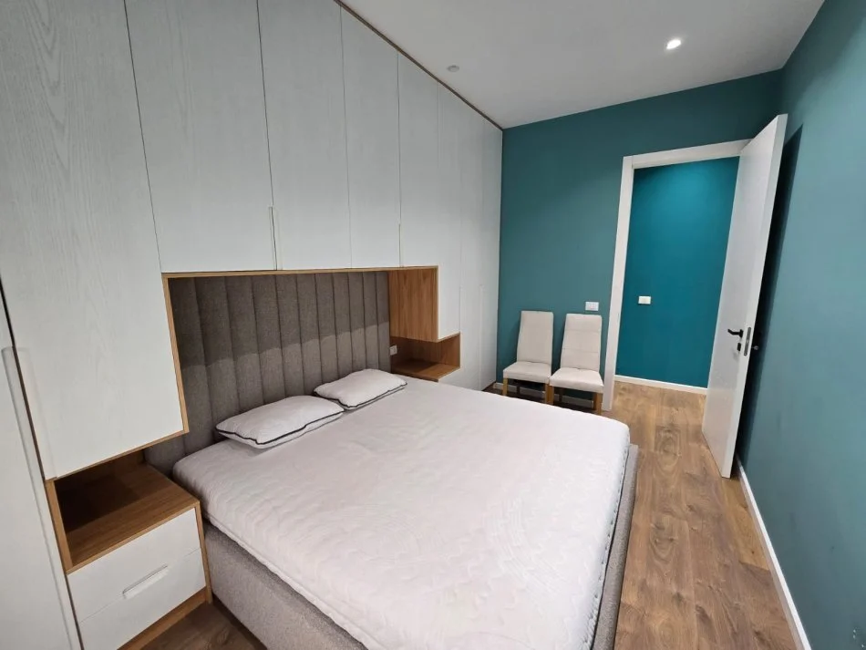 Tirane, jepet me qera apartament 1+1 , 72 m² 850 €