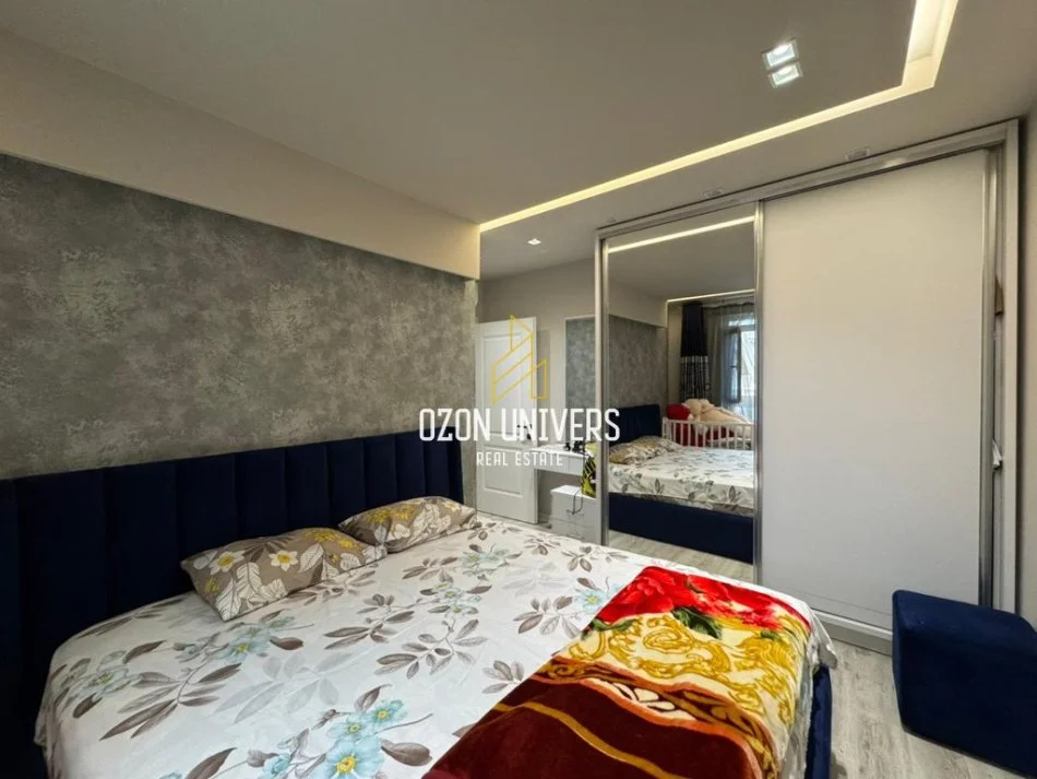 Tirane, shitet apartament 2+1+Ballkon Kati 3, 96 m² 255.000 € (Komuna e Parisit)