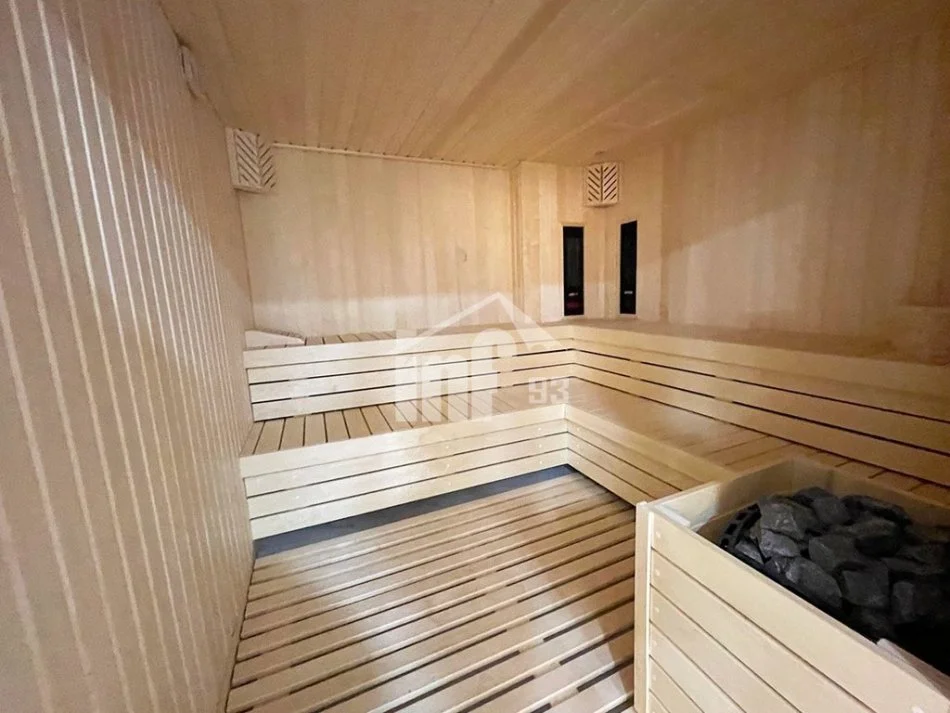 Tirane, jepet me qera ambjent biznesi Kati 0, 258 m² 4.080 € (RRUGA “ELBASANIT”, PRANË PARKUT TË LIQENIT)