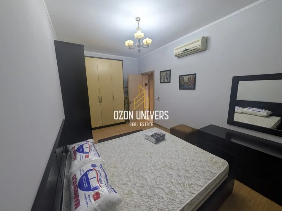 Tirane, jepet me qera apartament 2+1+Ballkon Kati 6, 120 m² 600 € (Myslym Shyr)