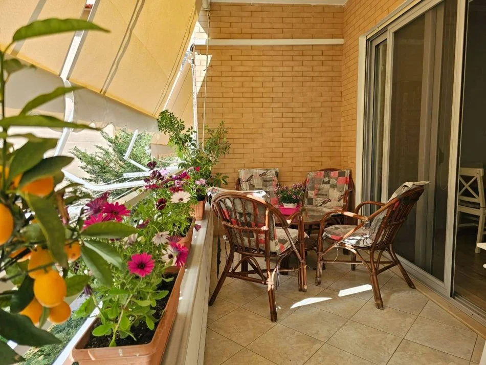 SHITET : APARTAMENT 2+1 + 1 GARAZH /zona: LIQENI THATE