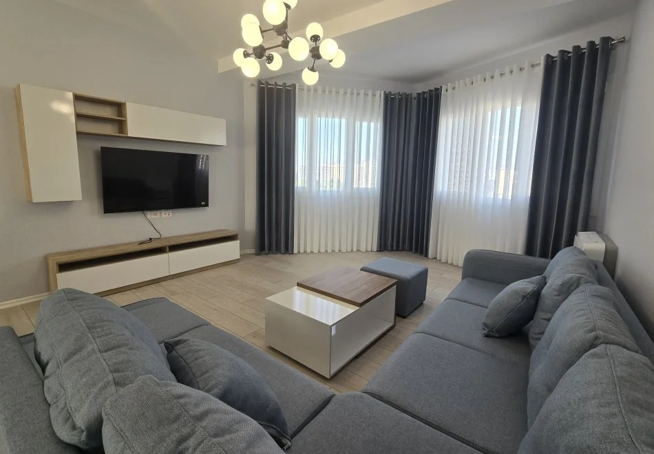 Tirane, shitet apartament 2+1 , 130 m² 250.000 € 