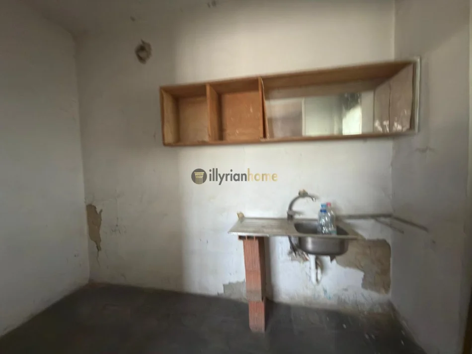 Tirane, shitet apartament 1+1 Kati 4, 64 m² 110.000 € (Rruga 4 Dëshmorët, Tiranë)