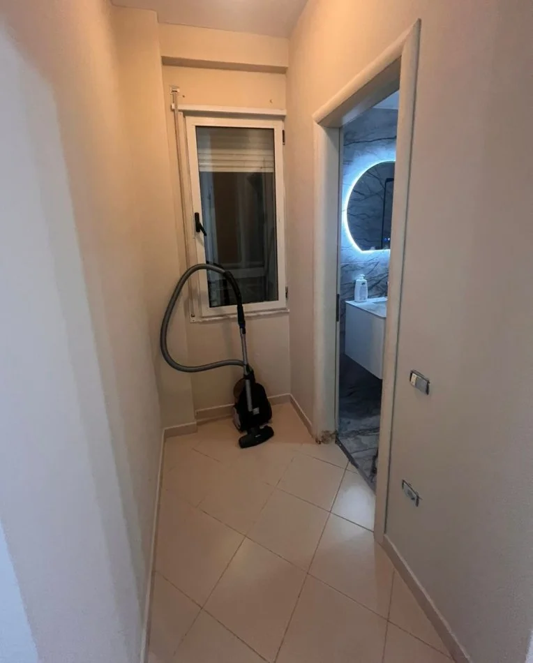 Tirane, shitet apartament 1+1 , 59 m² 118.000 € 