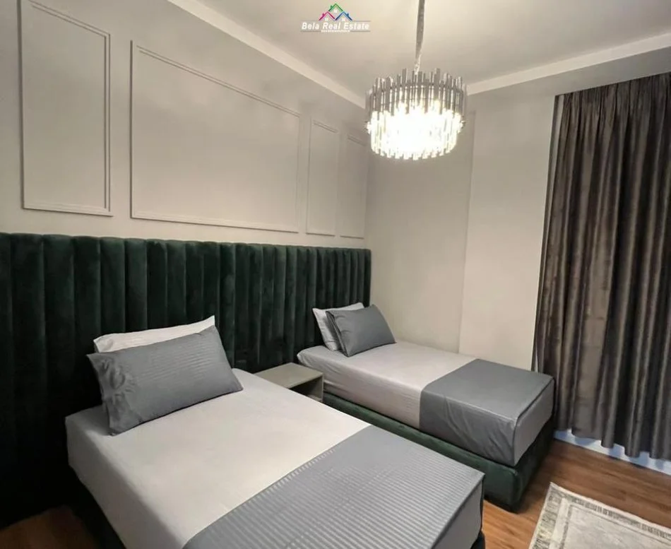 Tirane, jepet me qera apartament 2+1 , (Teg)