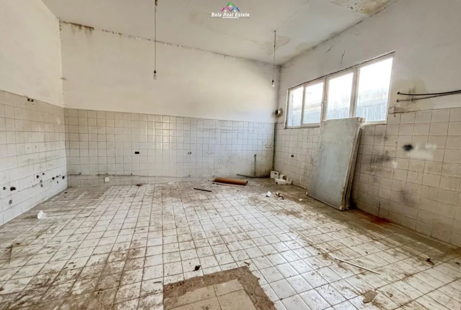 Tirane, jepet me qera magazine Kati 0, 800 m² 3.600 € (MISTO MAME)