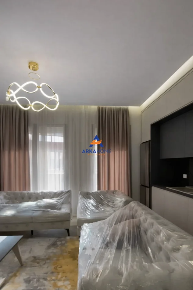 Tirane, jepet me qera apartament 1+1+Ballkon Kati 2, 80 m² 800 € 