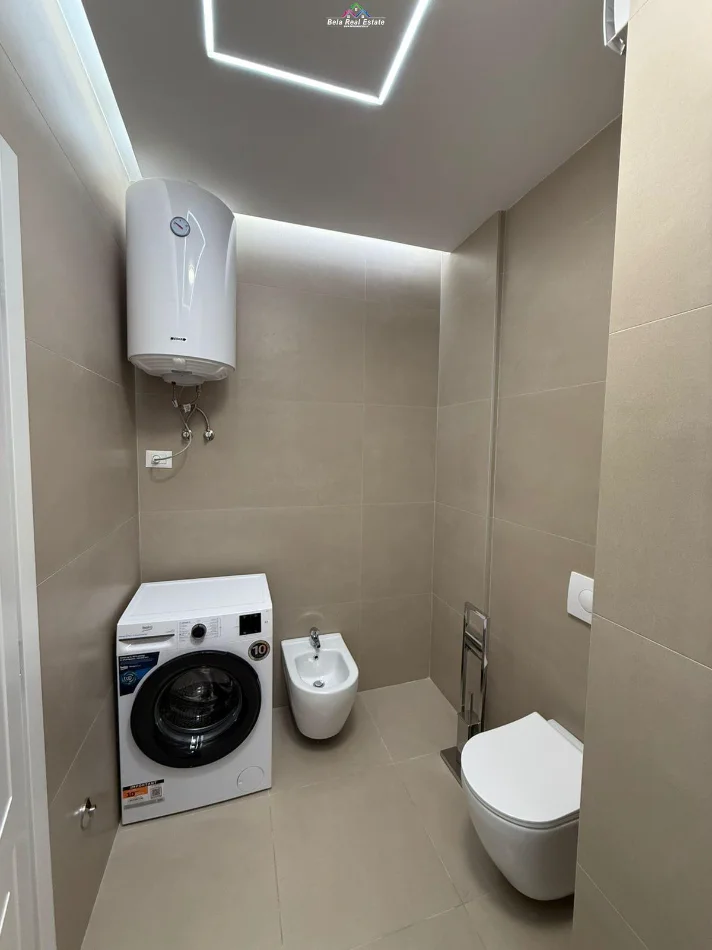 Tirane, jepet me qera apartament 1+1 Kati 2, 67 m² 730 € (rruga Dritan Hoxha, Kompleksi Aura)