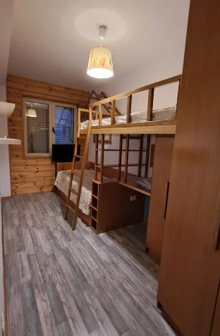 Tirane, shitet apartament 2+1 Kati 4, 81 m² 165.000 € 