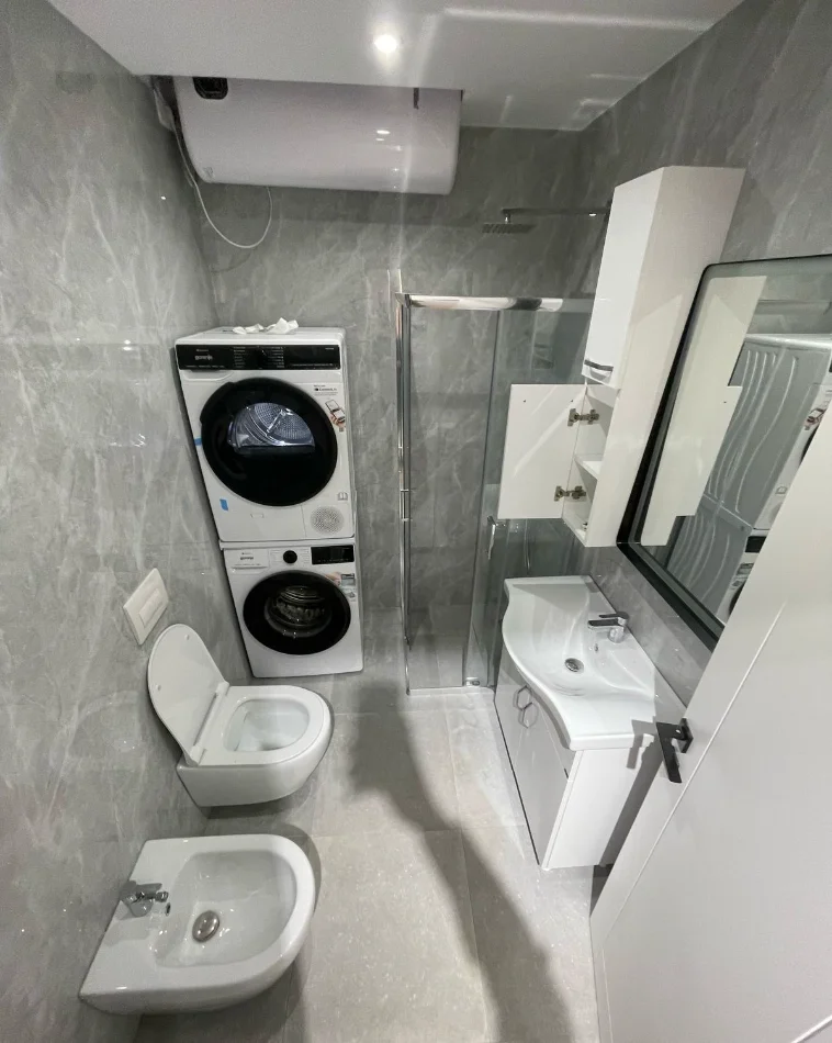 Tirane, jepet me qera apartament 1+1 , 60 m² 600 € 