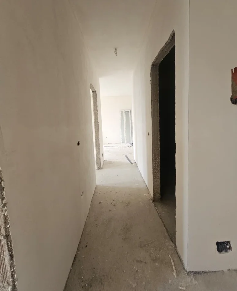 Tirane, shitet apartament 2+1 , 97 m² 104.652 € 