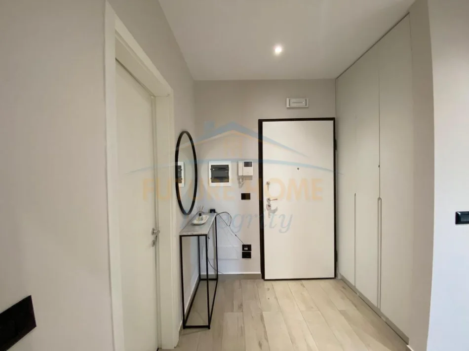 Tirane, jepet me qera apartament 1+1+Aneks+Ballkon Kati 2, 64 m² 840 € (TEG)