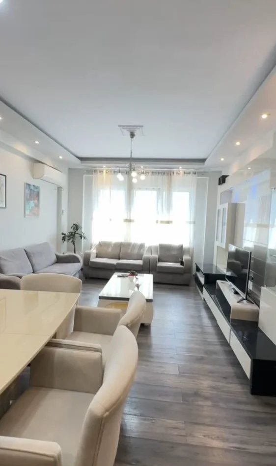 Tirane, shes apartament 2+1 Kati 5, 92 m² 258.000 € (Rruga Bilal sina)
