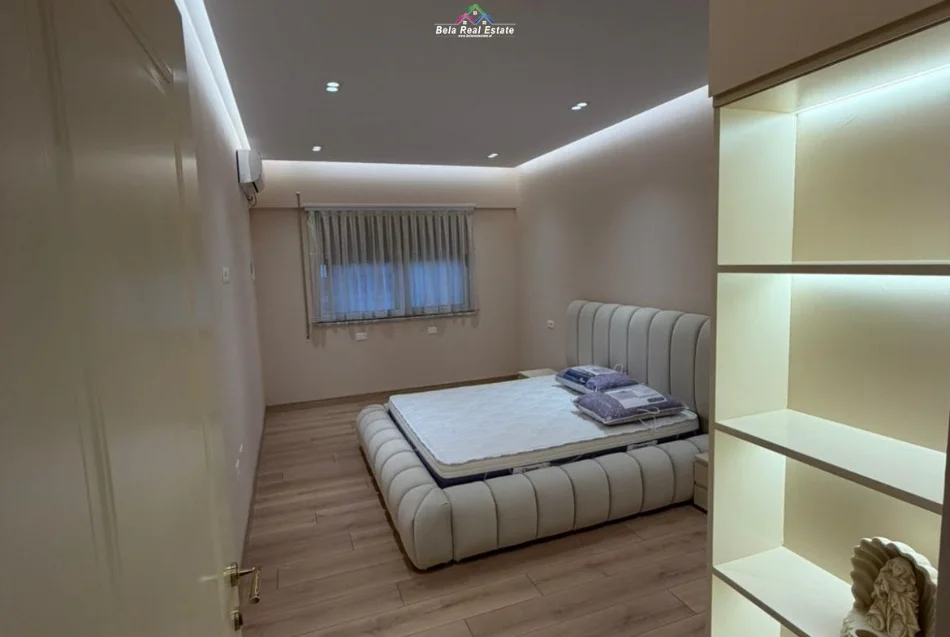 Tirane, jepet me qera apartament 2+1 Kati 5, 105 m² 1.050 € (Rruga Don Bosko)