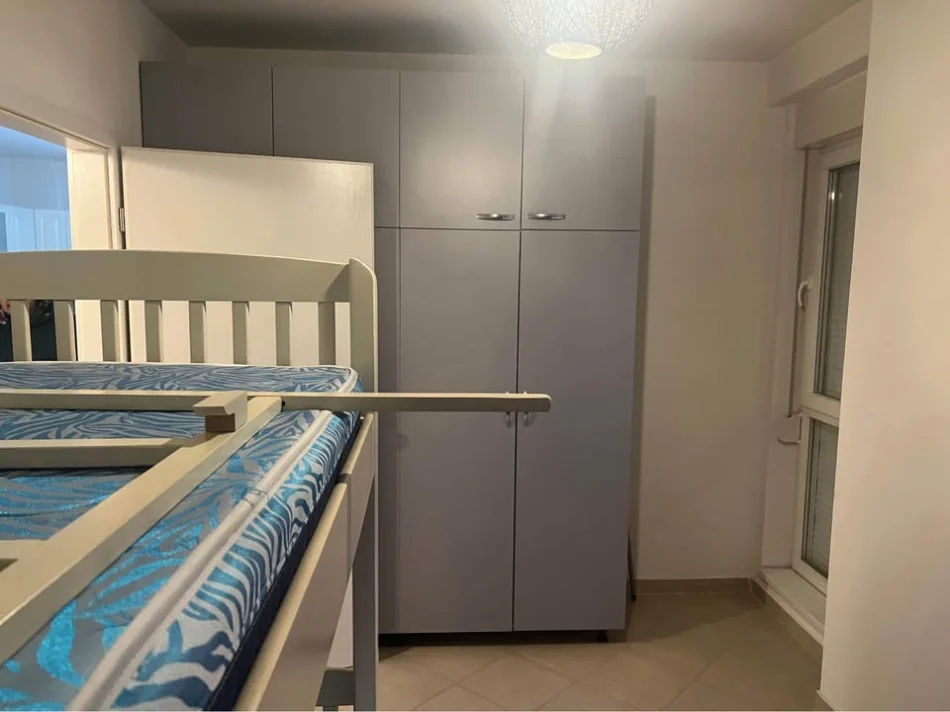 Tirane, jepet me qera apartament 2+1 Kati 2, 75 m² 570 € (rruga siri kodra)