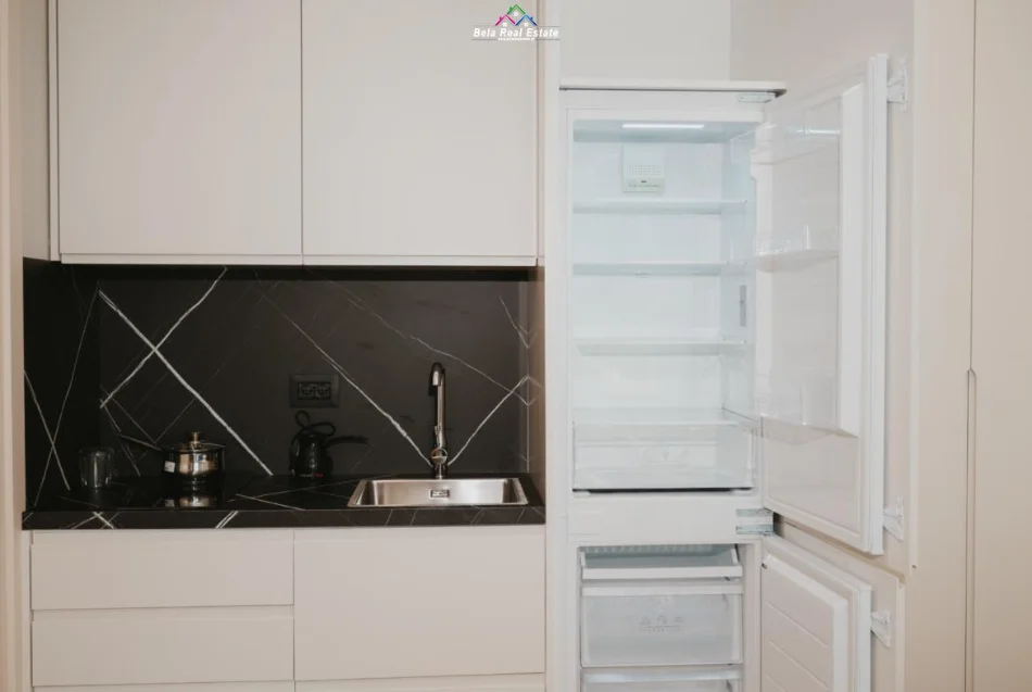 Tirane, jepet me qera apartament 1+1 Kati 3, 60 m² 1.050 € (Rruga Myslym shyri)